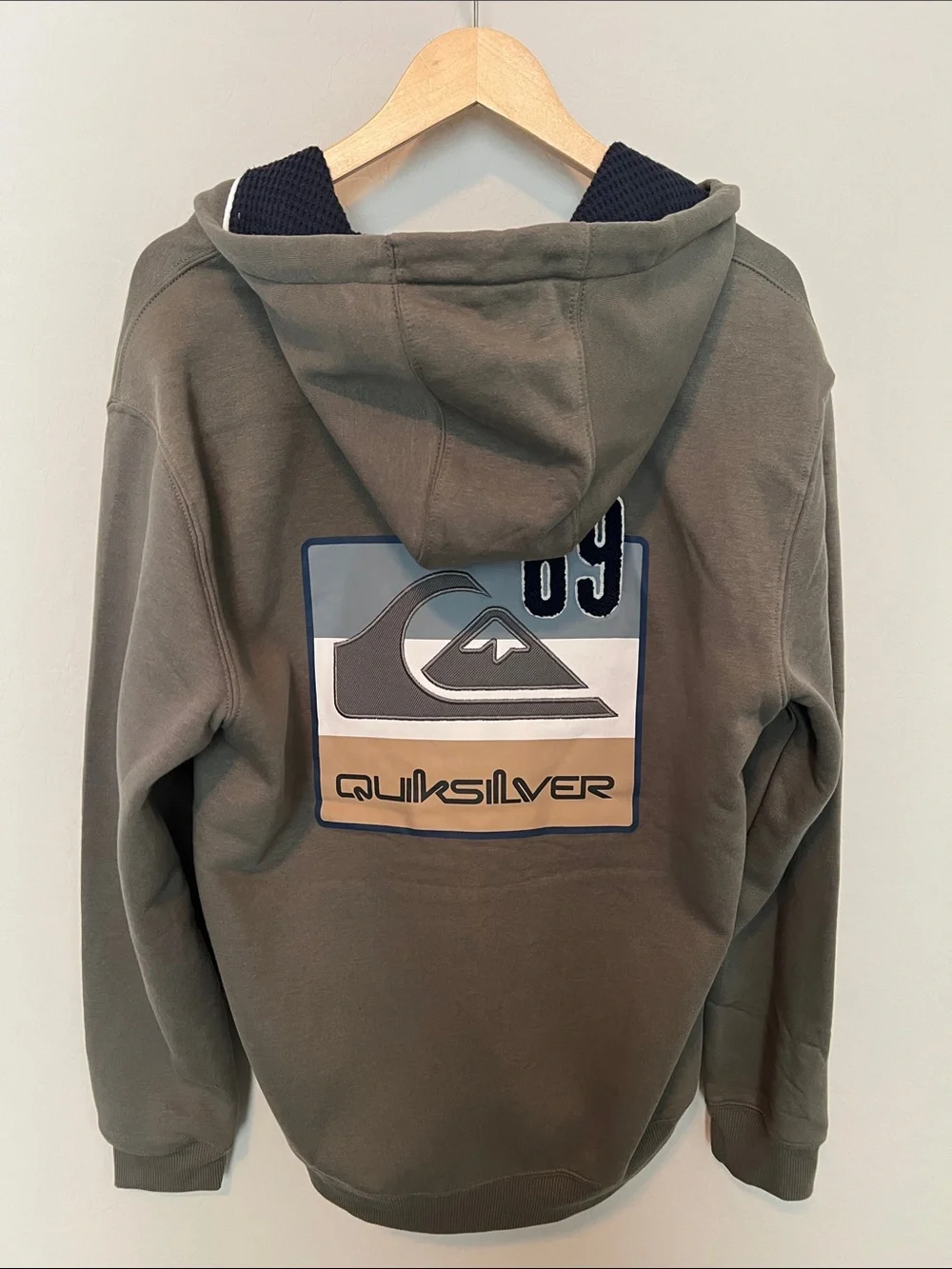 Quiksilver Dusty Olive Hooded Pullover with '1969' Patch - Picture 6 of 8